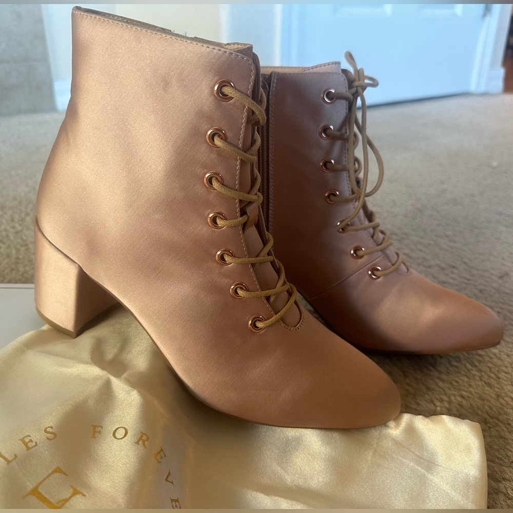 “ForeverSoles Cupid Boots” - Peach Rose Color - Size 7